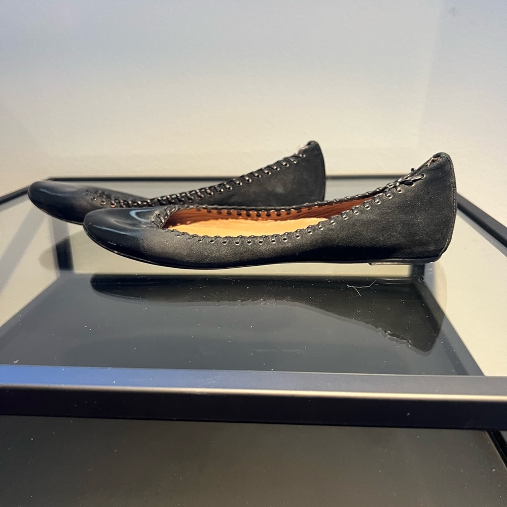 Black Leather Ballet Flats. Made in Italy.